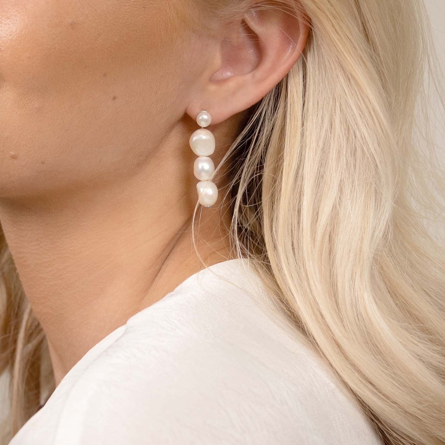 DETAIL208297
